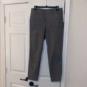 Chic Black and White Patterned Pants- Pixi collection